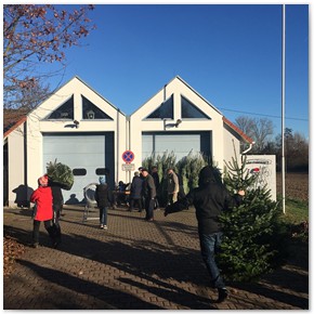 Der erste Weihnachtsbaumerkauf