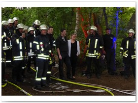 Aus voller Kehle erklingt mit dem Brautpassr das Feuerwehrlied, am Ende singen gar alle den Refrain mit.