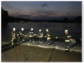 Brandung am Rhein nicht schrecken.