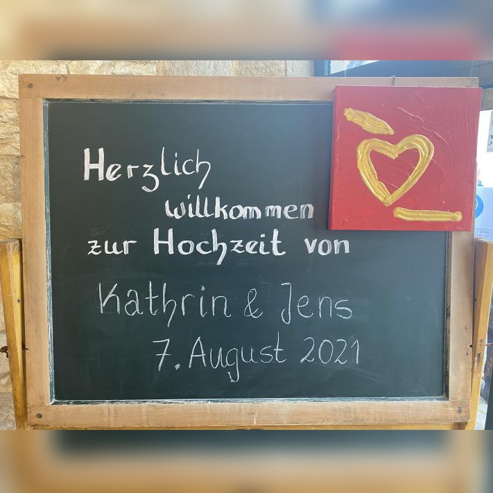 Kathi und Kamerad Jens heiraten in Undenheim.